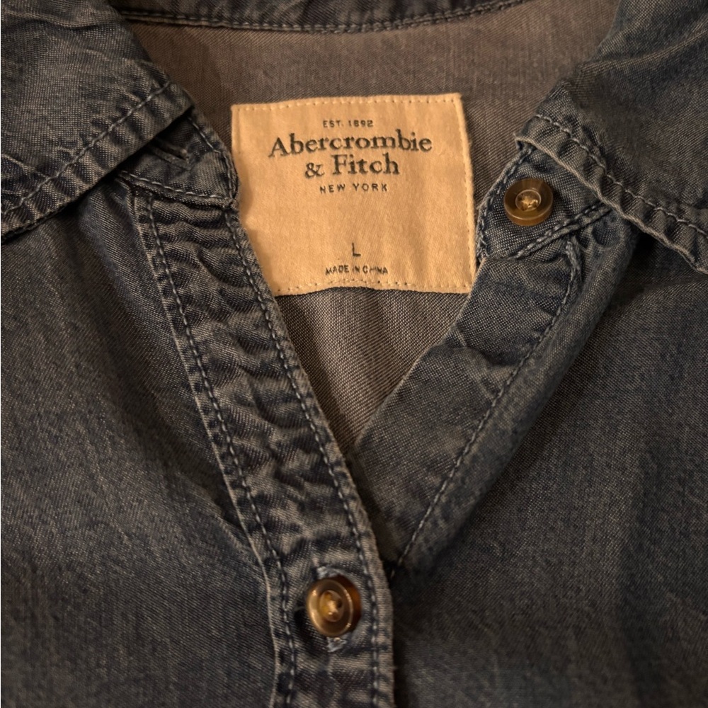 Abercrombie & Fitch large denim long sleeve shirt.
